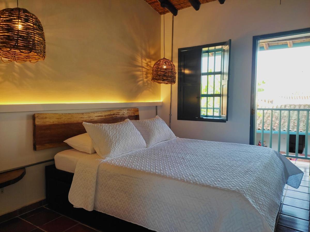 Trip Monkey Giron Hotel Bagian luar foto